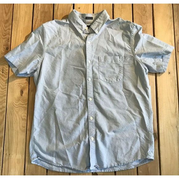 American Eagle Outfitters Other - American Eagle Soft Short Sleeve Button Down shirt